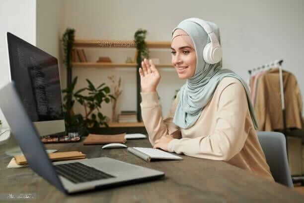 Find a dedicated Female Quran Tutor at home for personalized, comfortable learning. Expert guidance in Quranic studies at your convenience.